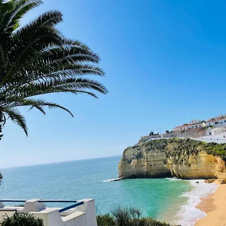 Hébergement de vacances Ruhiges Strandhaus Carvoeiro, Casa Trevo